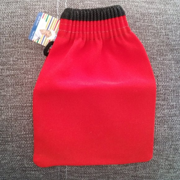 **PRICE REDUCED** Moroccan Original Exfoliating Glove - Picture 3 of 6